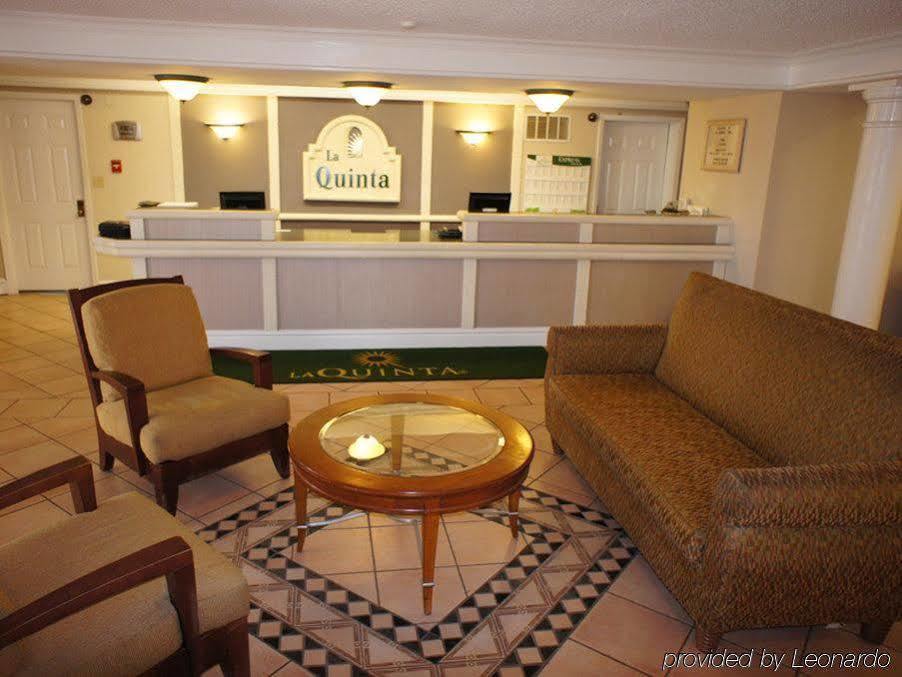 La Quinta Inn By Wyndham Moline Airport Екстер'єр фото