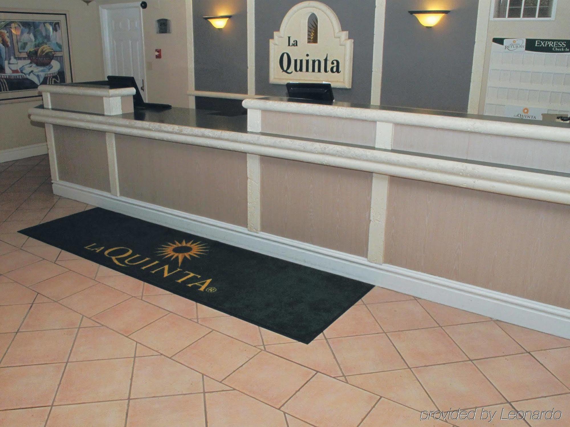 La Quinta Inn By Wyndham Moline Airport Екстер'єр фото